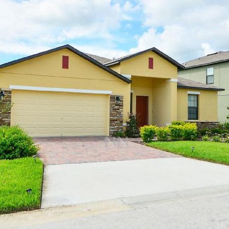 Make Memories With Your Family And Friends In This Beautiful Home 1014 Loughman 外观 照片