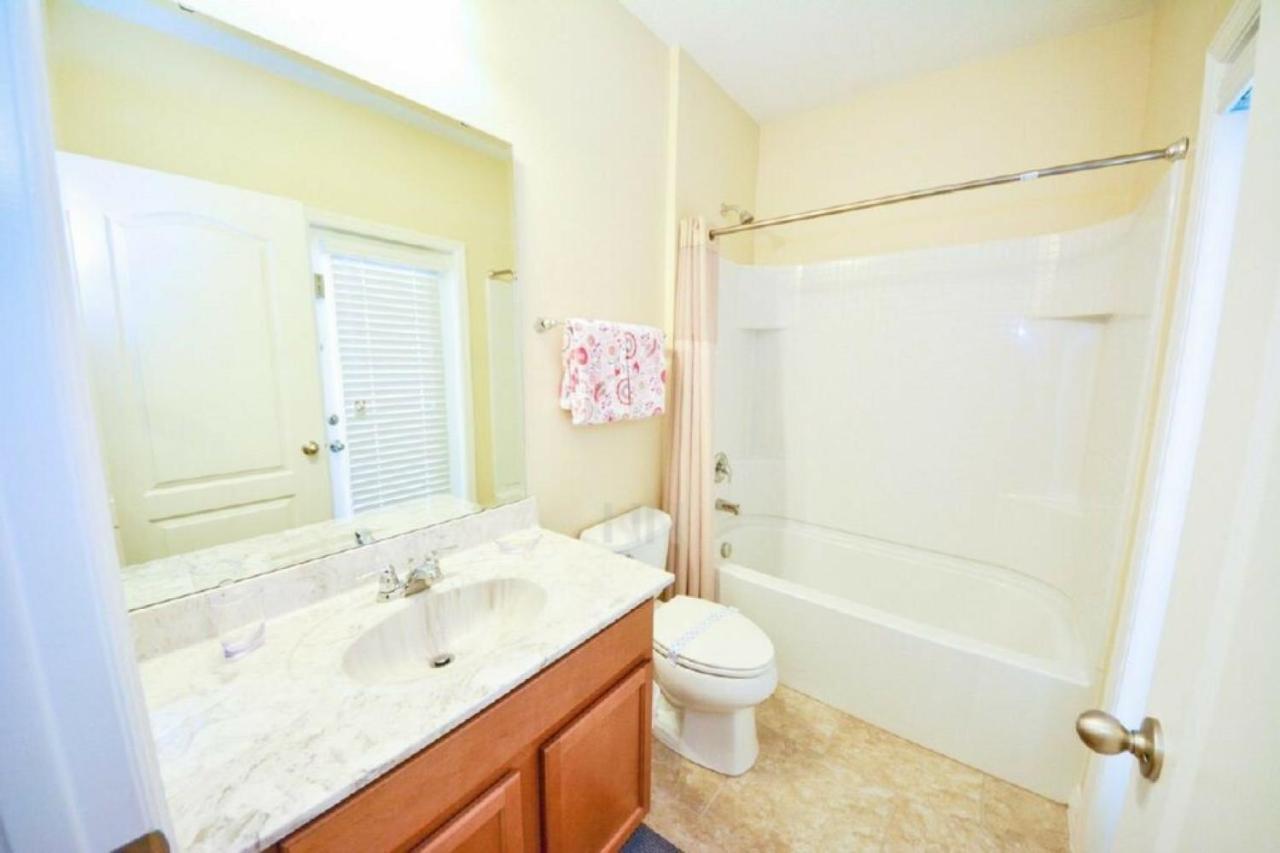 Make Memories With Your Family And Friends In This Beautiful Home 1014 Loughman 外观 照片